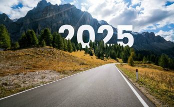 hosszu-hetvegek-es-munkaszuneti-napok-2025-ben