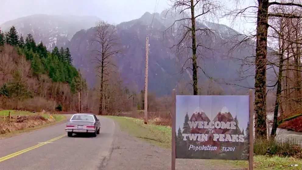 twin-peaks-emleknap-2026 twin-peaks-emleknap-2026